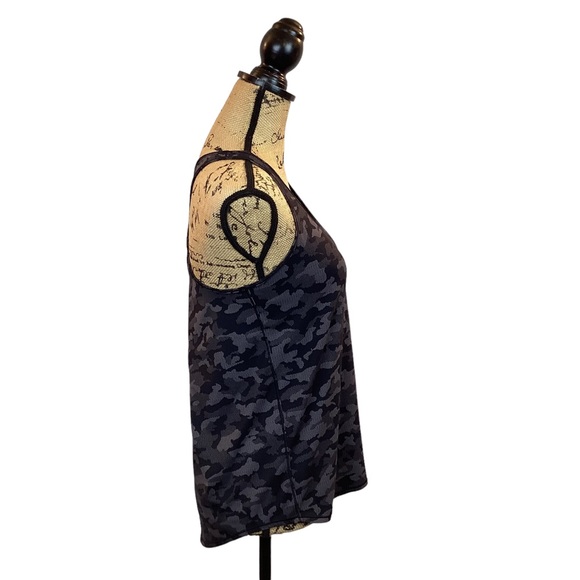 Lululemon Camo Pleated Racerback Tank Top - Picture 2 of 10